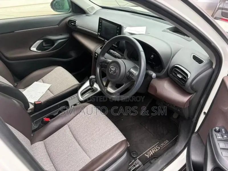 Toyota Yaris Cross Z Pearl 4.5 Point 2021