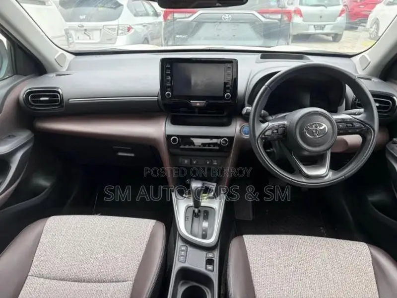 Toyota Yaris Cross Z Pearl 4.5 Point 2021