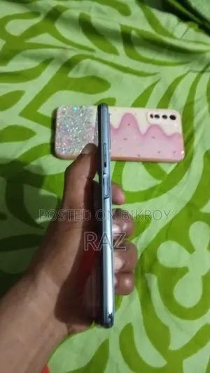 Vivo Y12s 3 GB 32 (Used)