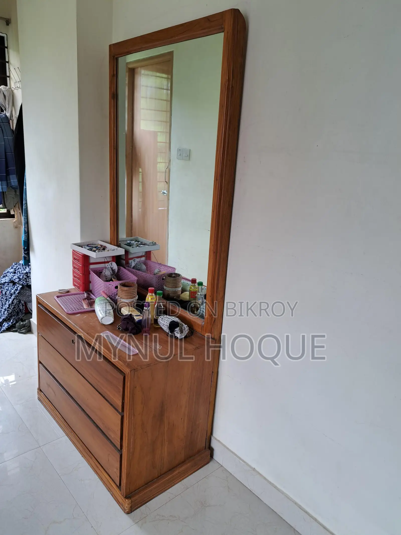 Dressing Table