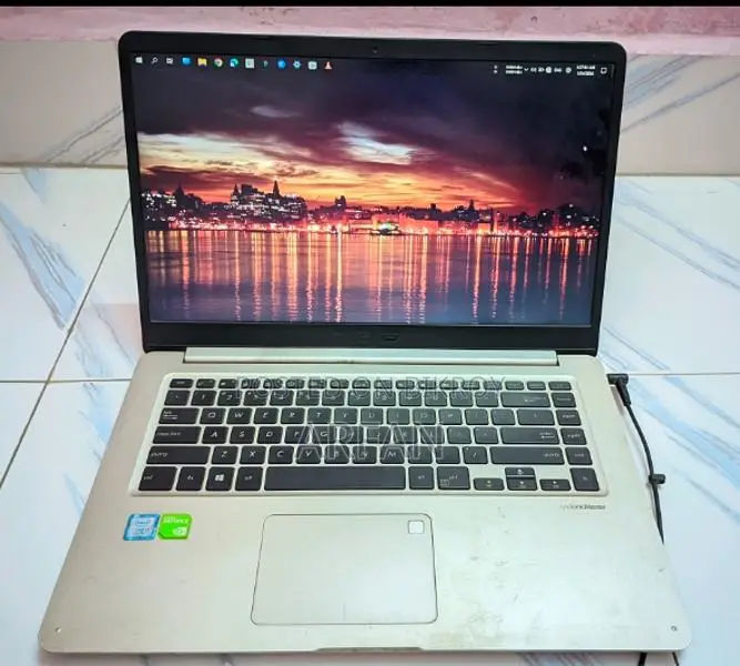 Asus Intel I-5 8gen Laptop - 16gb Ram + 256gb Ssd 1tb Hdd
