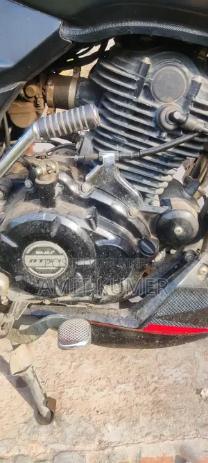 Bajaj Pulsar 150 . 2021