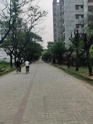 BASHUNDHARA J Block 10 kata Plot sell.