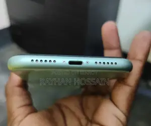 Apple iPhone 11 (Used)