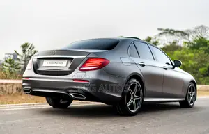 Mercedes-Benz E-Class E300e 2019