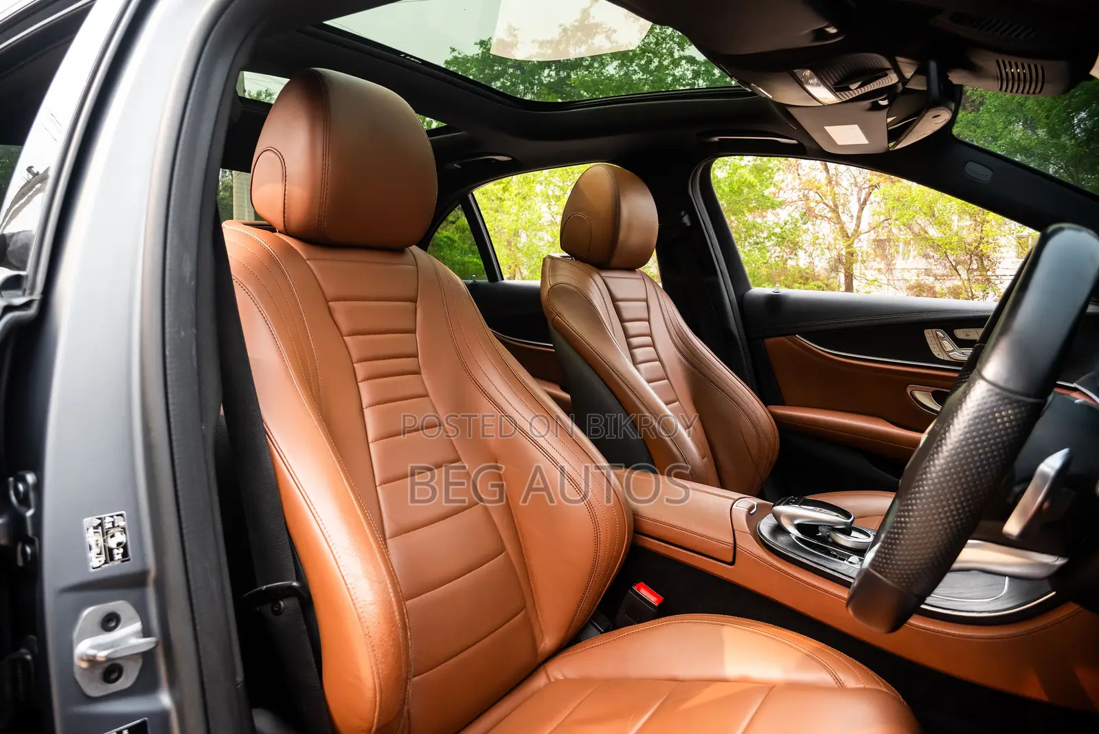 Mercedes-Benz E-Class E300e 2019