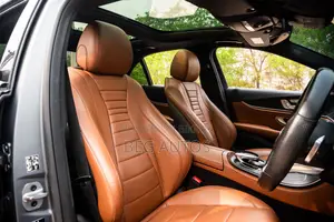 Mercedes-Benz E-Class E300e 2019