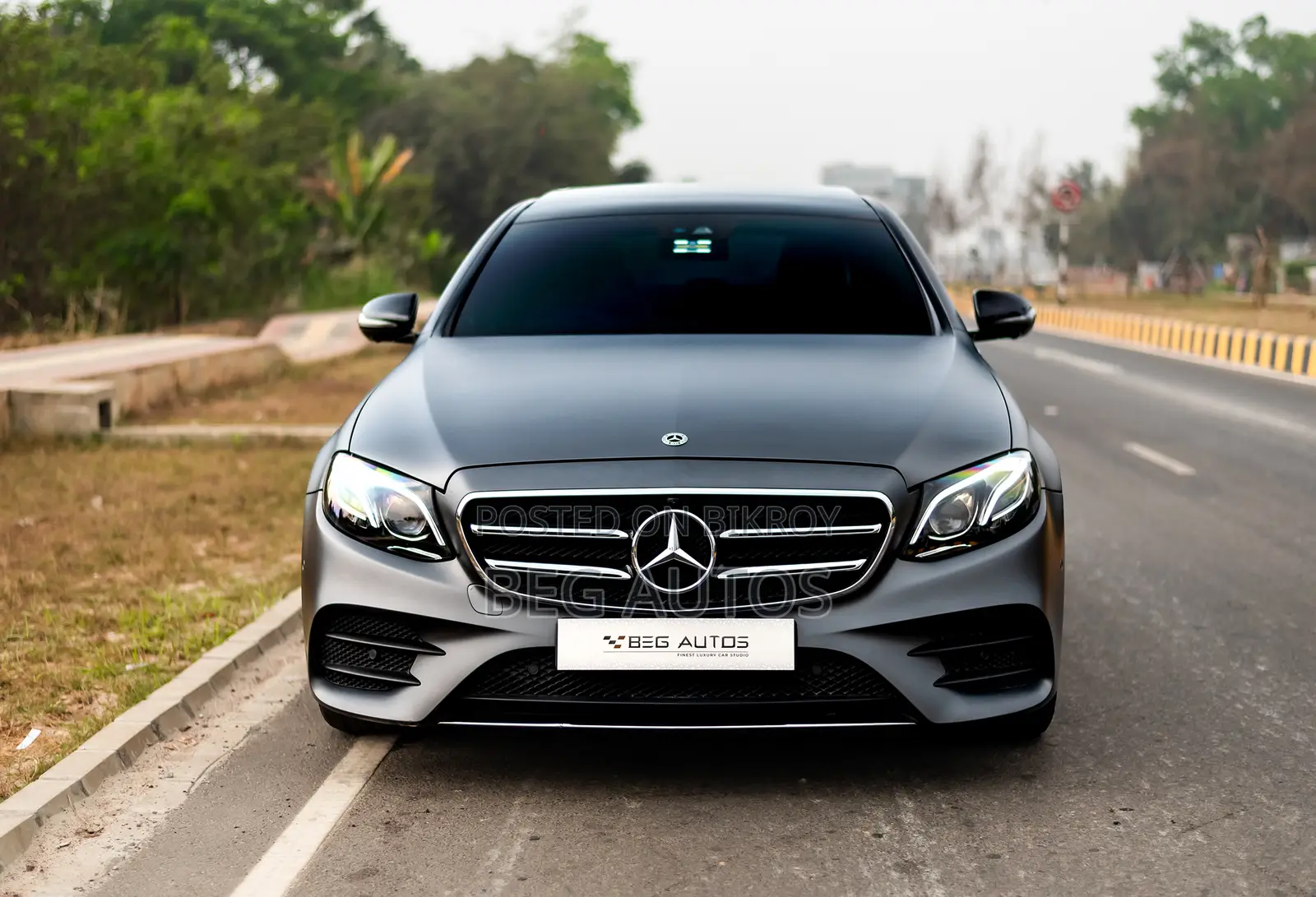 Mercedes-Benz E-Class E300e 2019