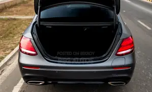 Mercedes-Benz E-Class E300e 2019