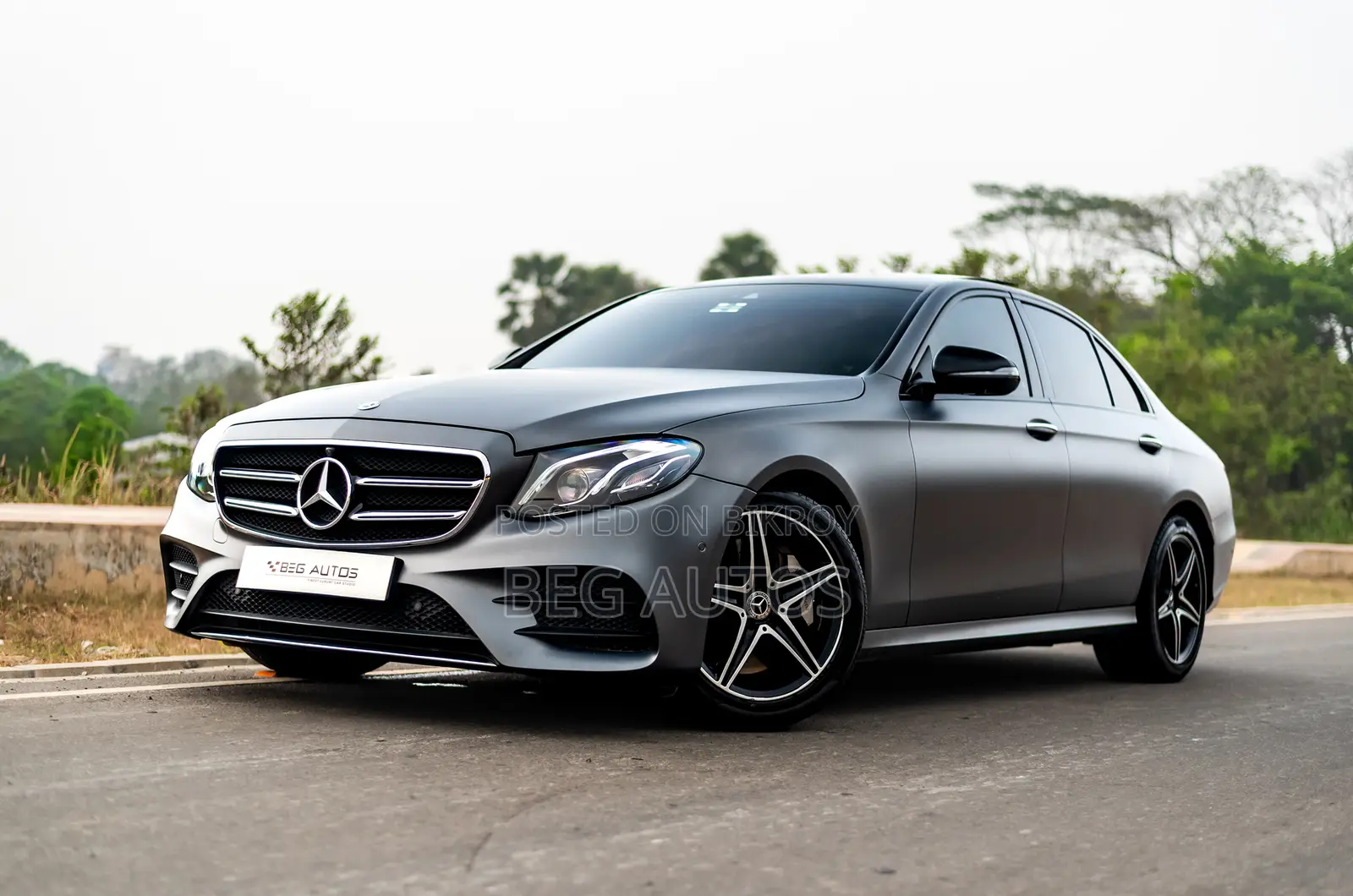 Mercedes-Benz E-Class E300e 2019