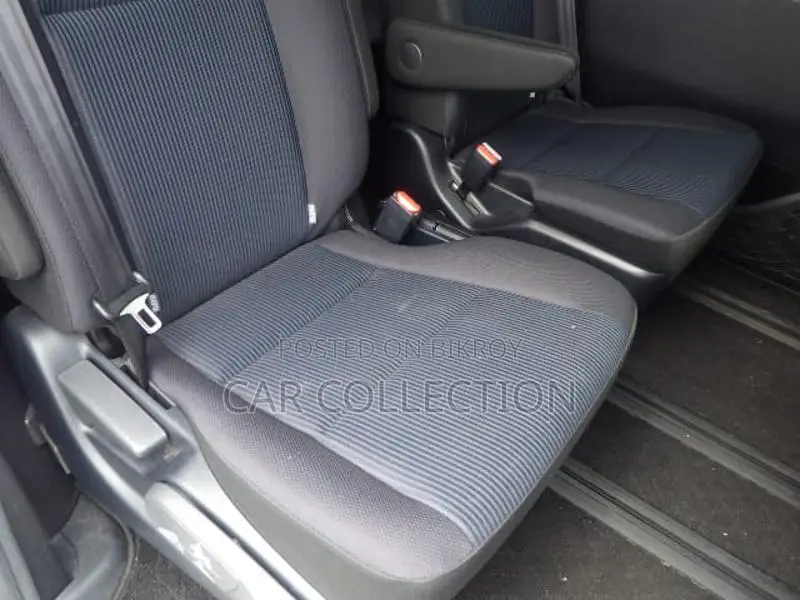 Toyota Noah X packeg 2020
