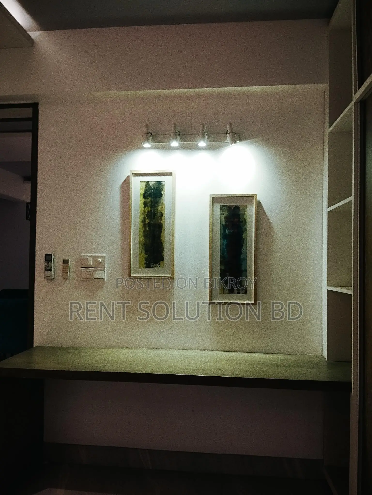 Furnished 4 Bedrooms Luxury Apartment