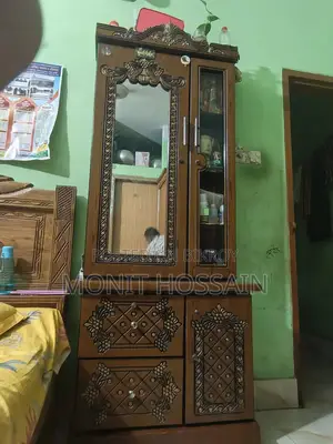ড্রেসিং টেবিল বিক্রয় হবে