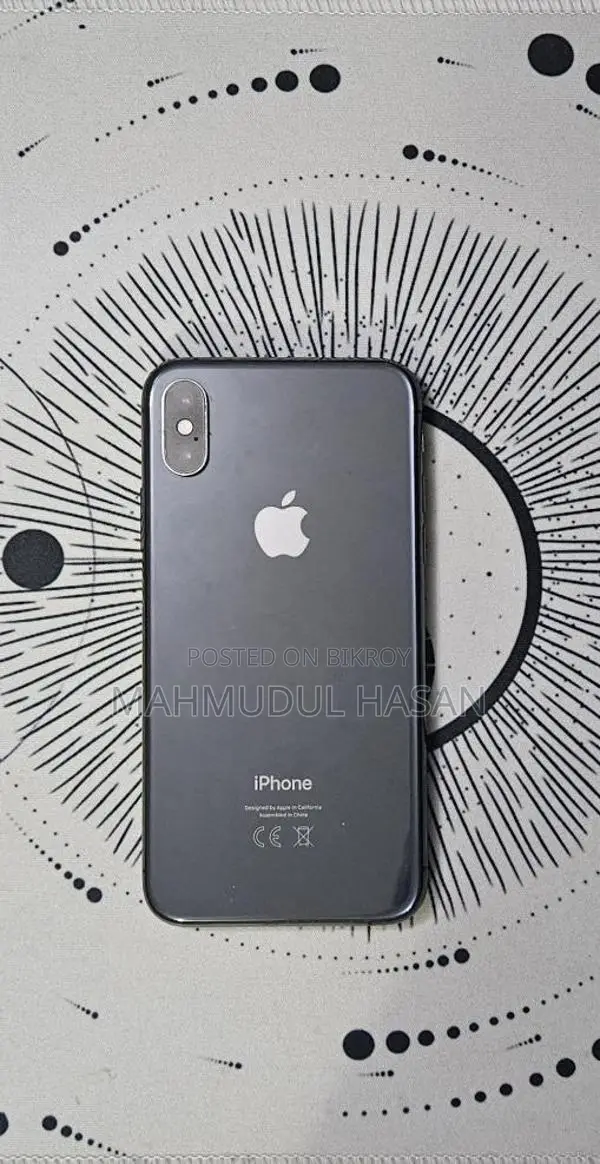 Apple iPhone XS (Used)