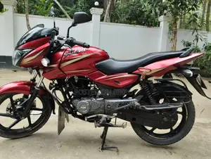 Bajaj Pulsar 150 2017