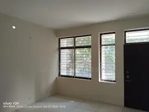 গুলশান ১-এ ১ম তলার ফ্ল্যাট বিক্রি হবে