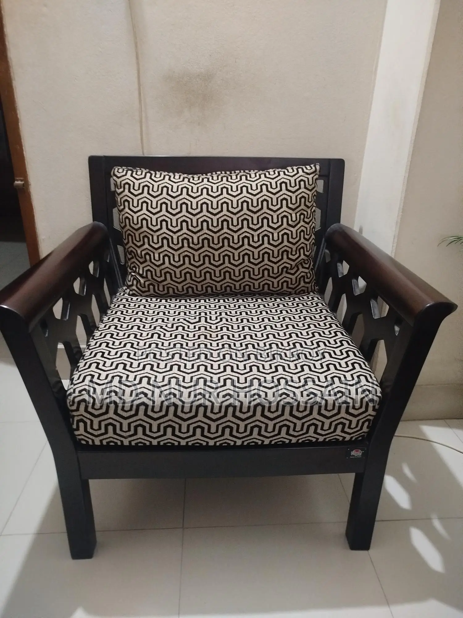 সম্পূর্ণ হোম ফার্নিচার সেট বিক্রয় চলছে