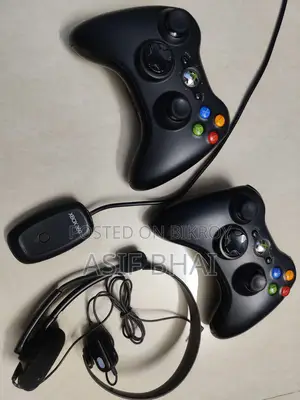 2 Original Xbox 360 Controllers, Receiver And Headset