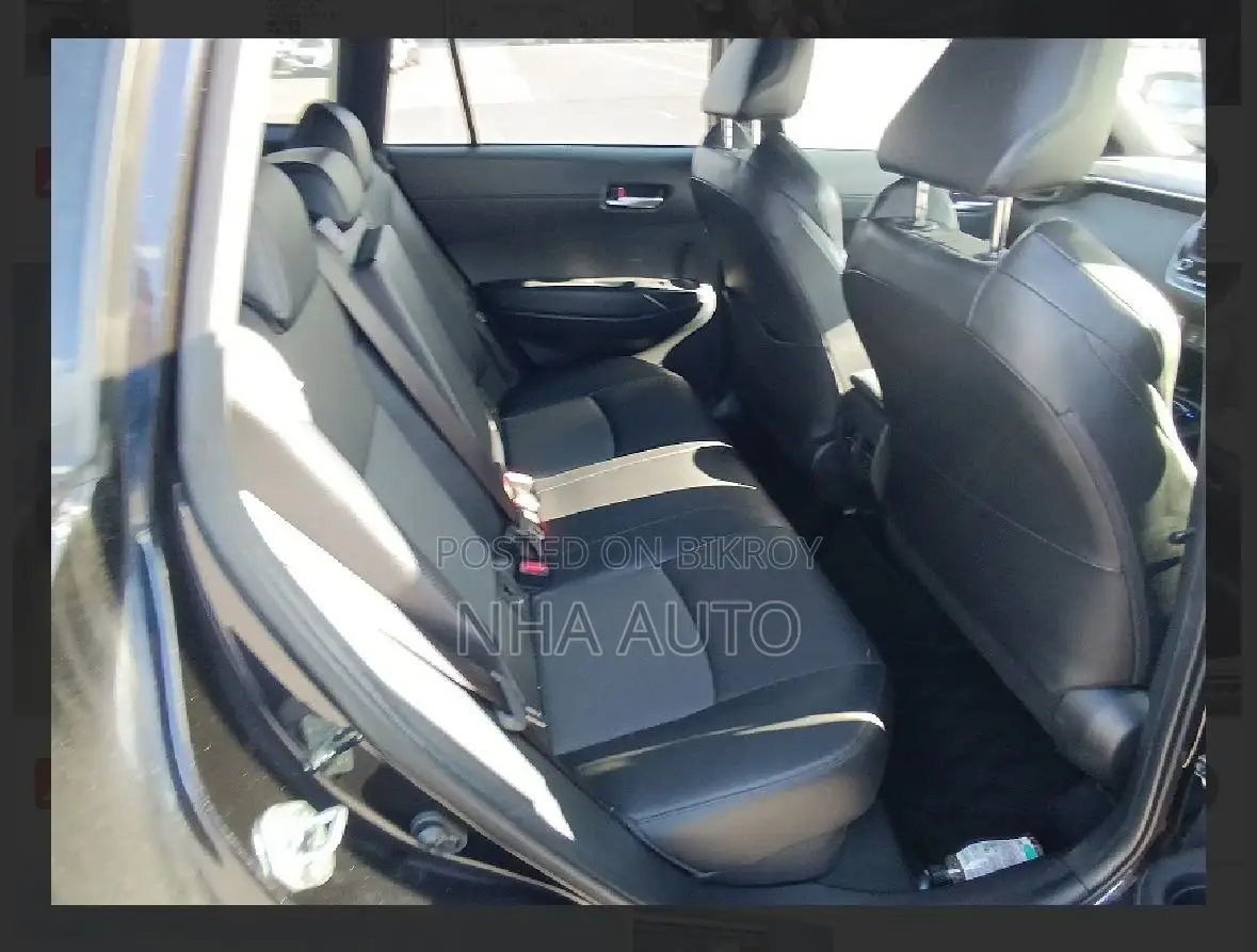 Toyota Corolla Cross Z leather moonroof 2022