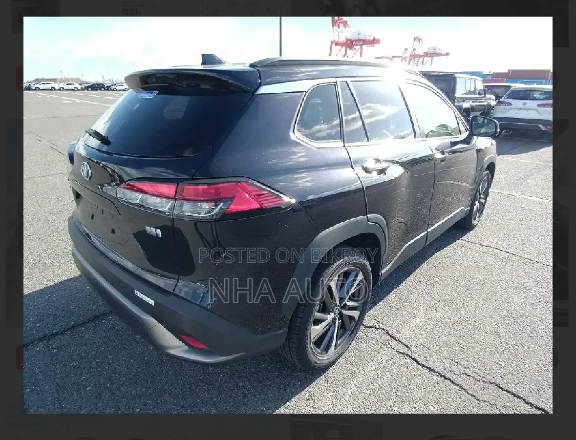 Toyota Corolla Cross Z leather moonroof 2022