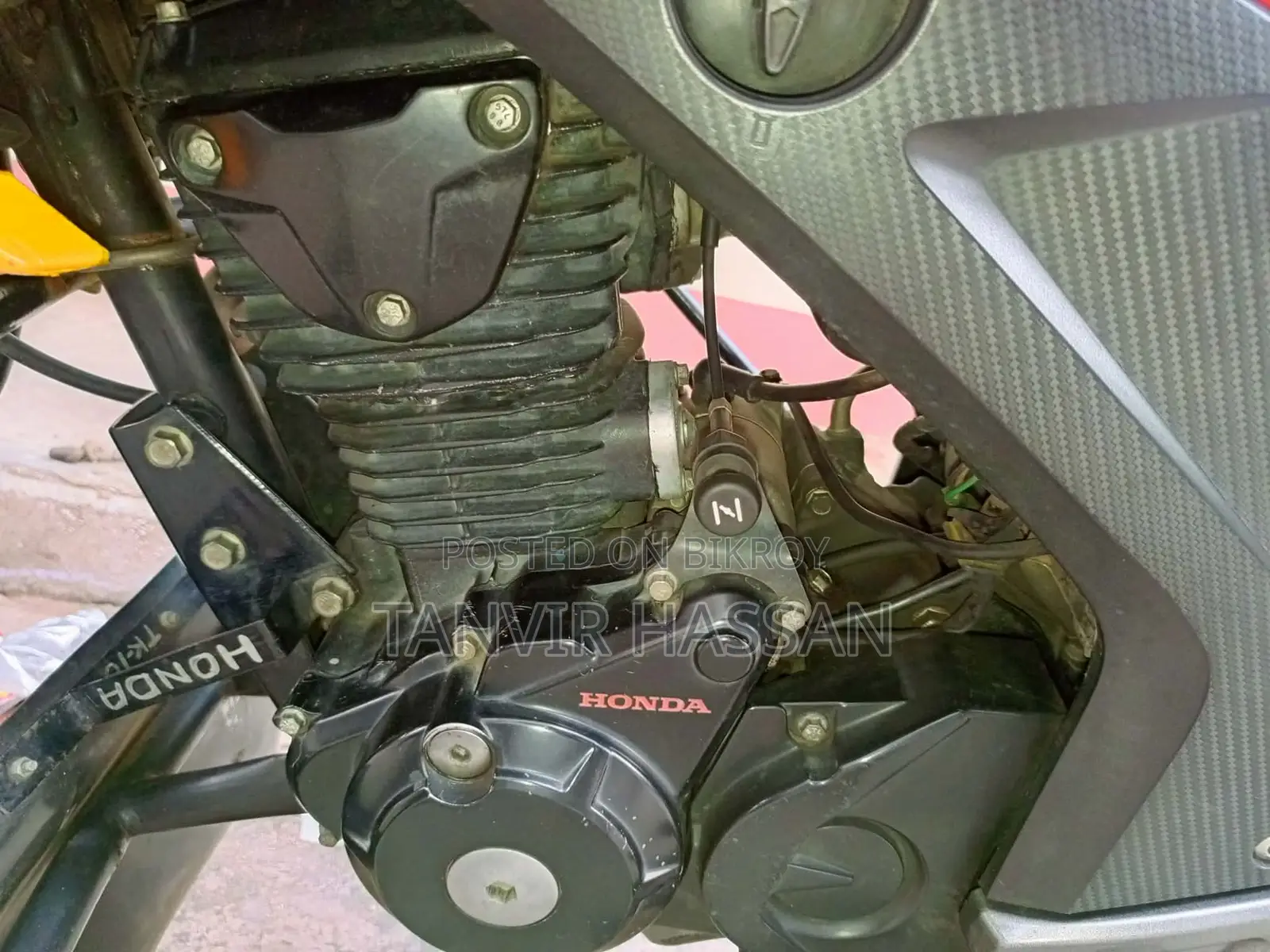 Honda Hornet 2020
