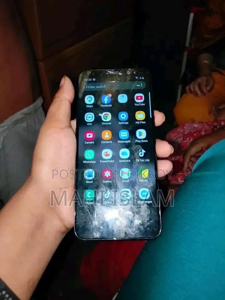 Samsung Galaxy S8 (Used)