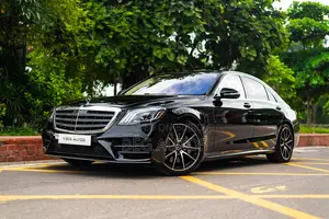 Mercedes-Benz S-Class S560e 2019