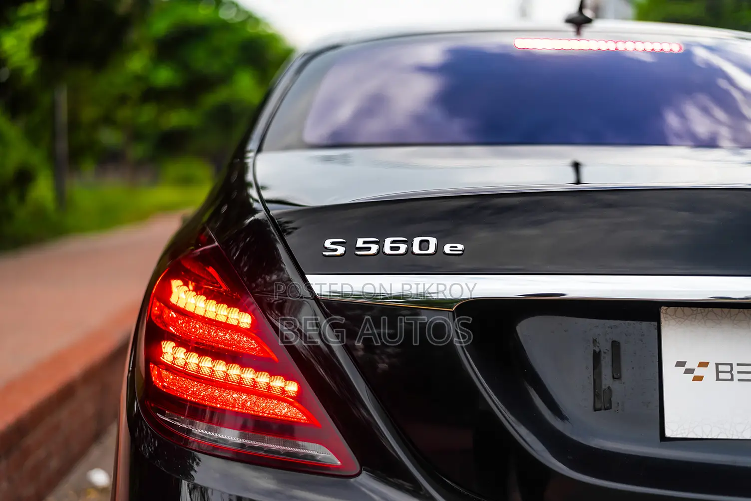 Mercedes-Benz S-Class S560e 2019
