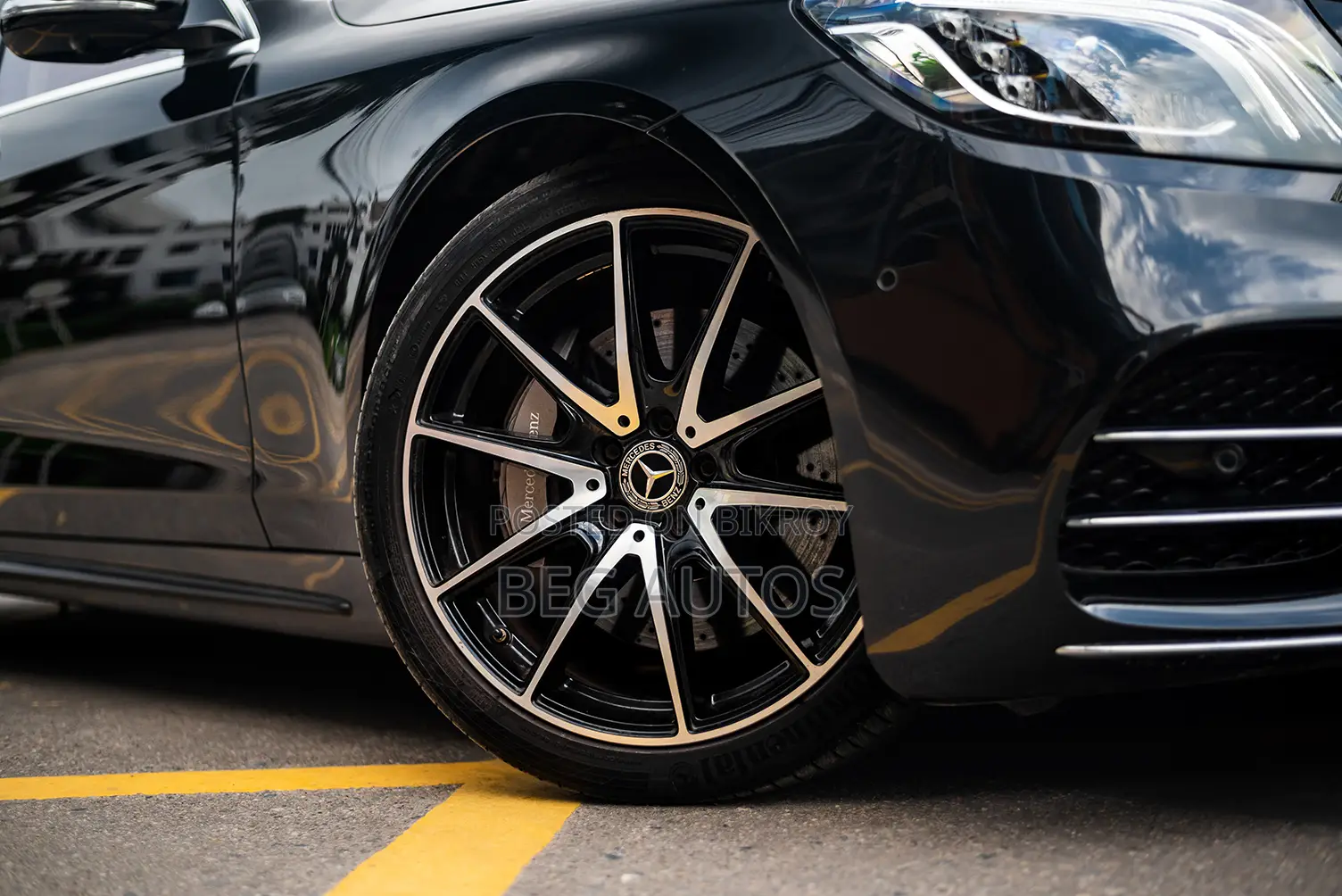 Mercedes-Benz S-Class S560e 2019