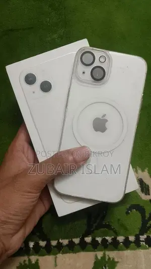 Apple iPhone 13 . (Used)