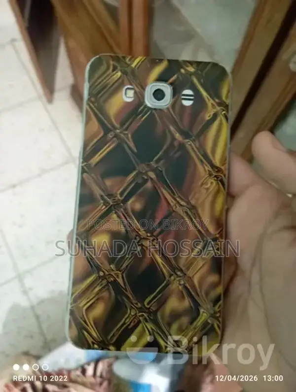 Samsung Galaxy J7 . (Used)