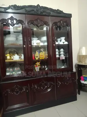 Wall Showcase