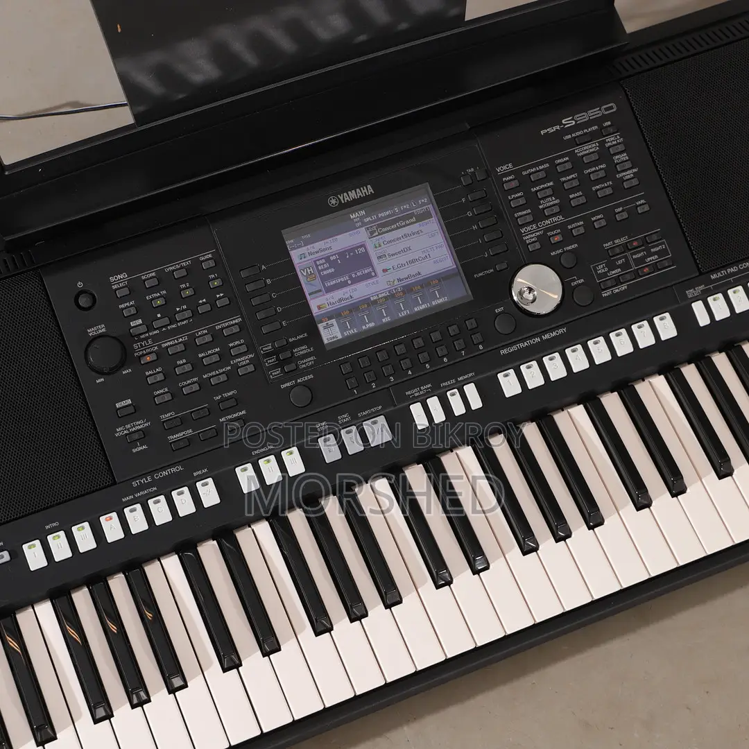 Yamaha PSR-S950 Professional Arranger Keyboard Made in Indonesia