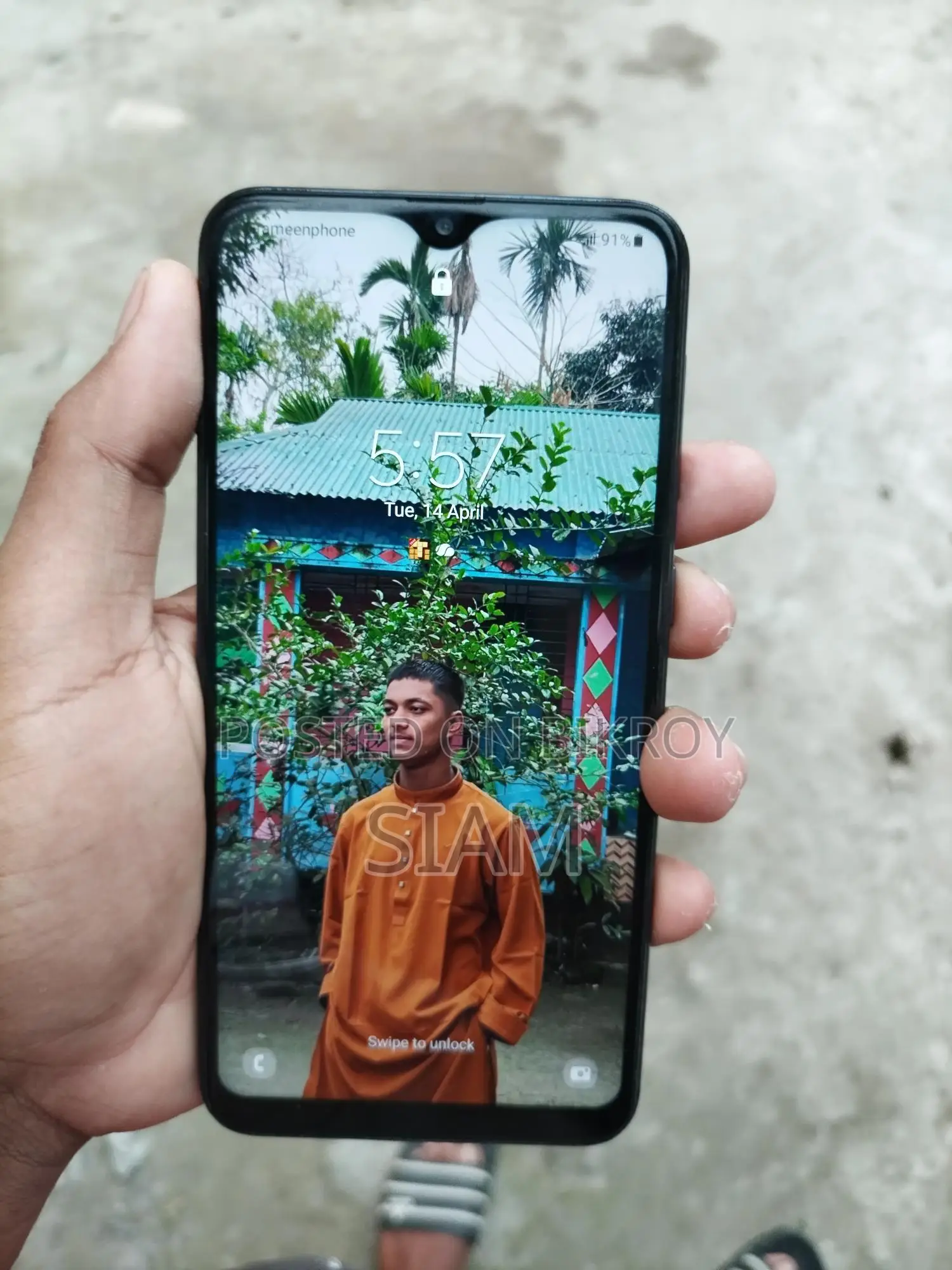 Samsung Galaxy A10 (Used)
