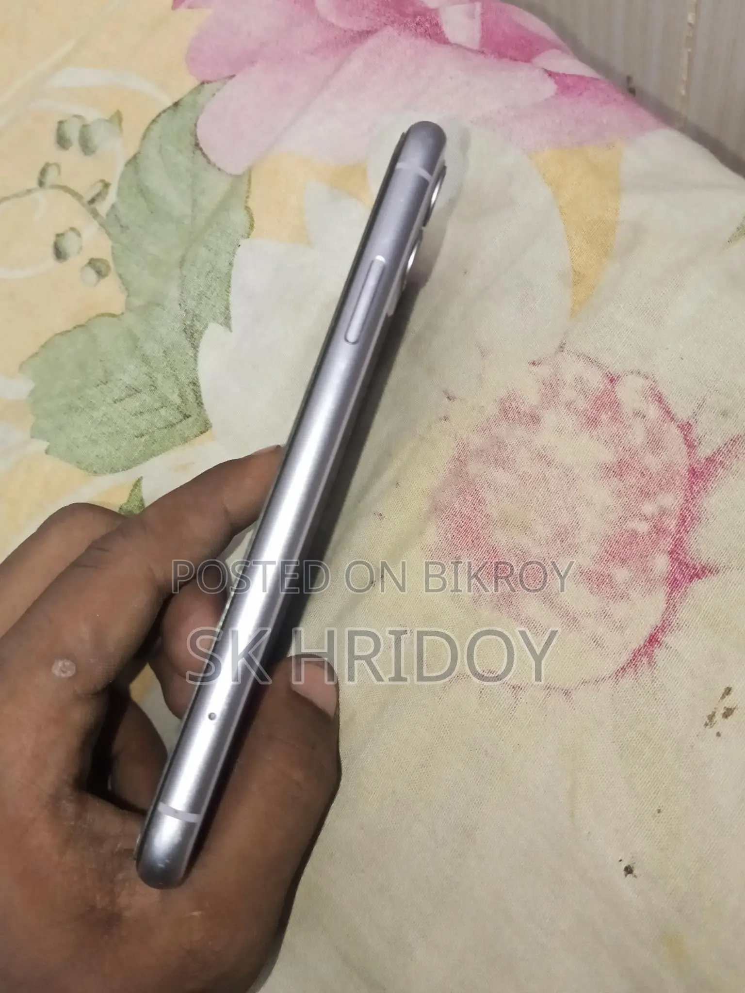 Apple iPhone 11 (Used)