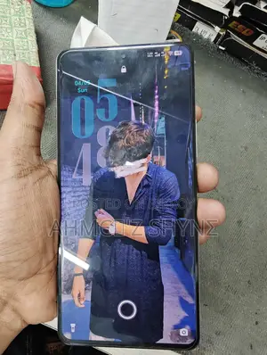 iQOO 10 (Used)