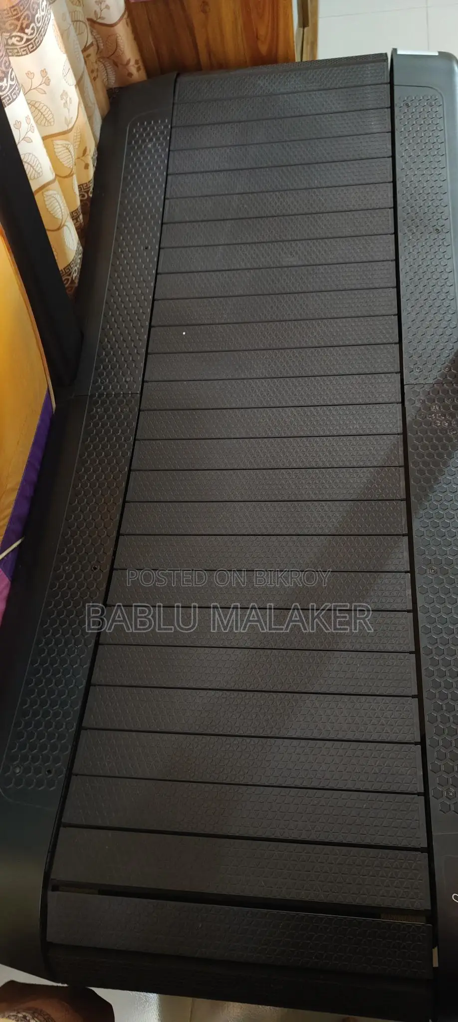 কার্ভড ট্রেডমিল