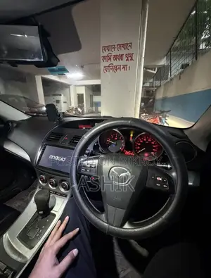 Mazda 3 Sedan 2009