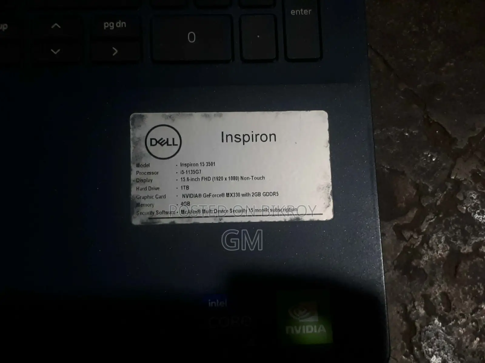Dell Inspiron 3501