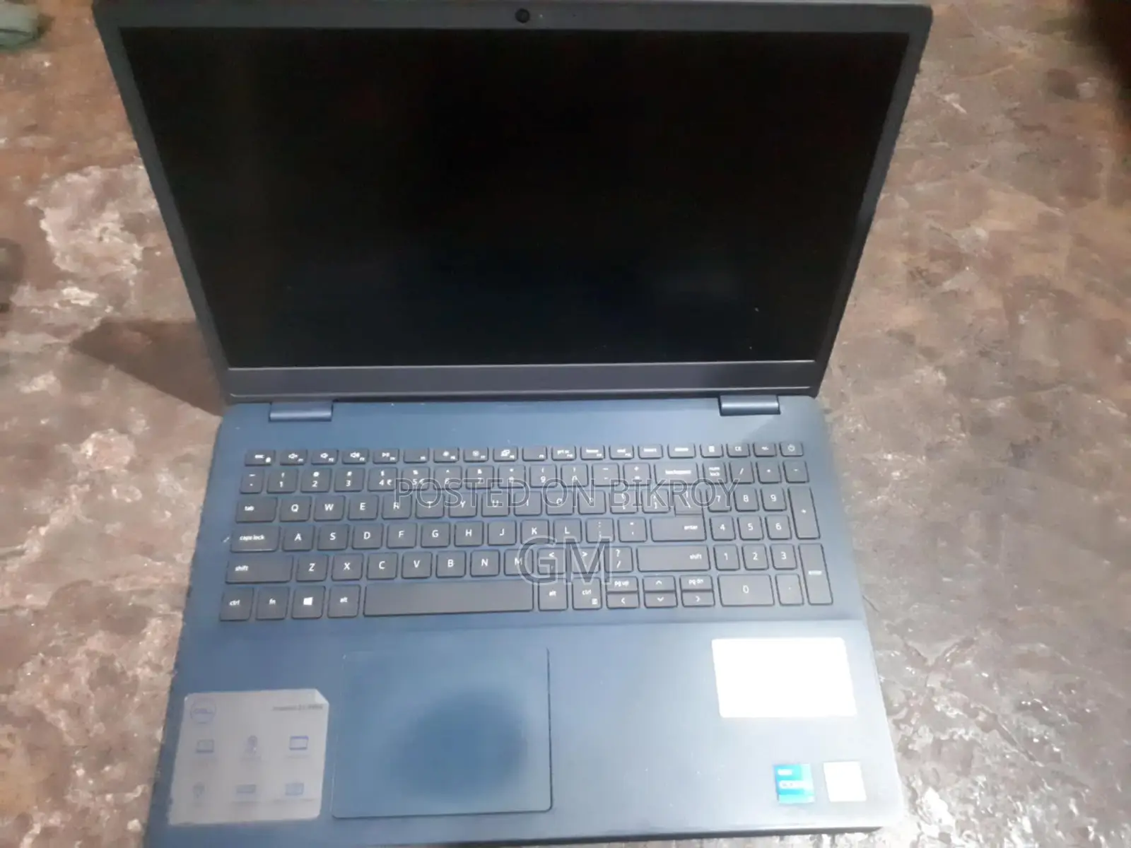Dell Inspiron 3501