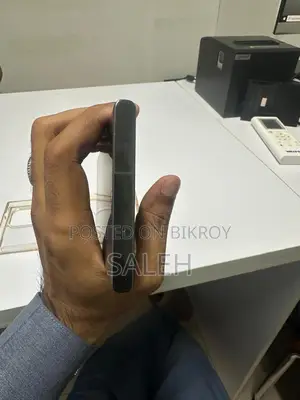 Samsung Galaxy S23 Ultra 12/512 (Used)