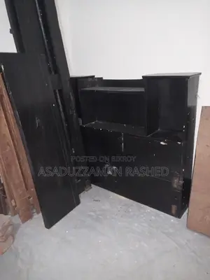 A Beautiful Fresh 4ft and 6ft Box Bed
