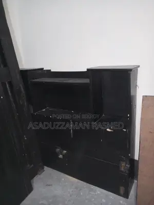 A Beautiful Fresh 4ft and 6ft Box Bed