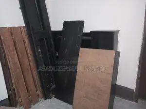 A Beautiful Fresh 4ft and 6ft Box Bed