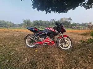 Bajaj Pulsar 150 2012