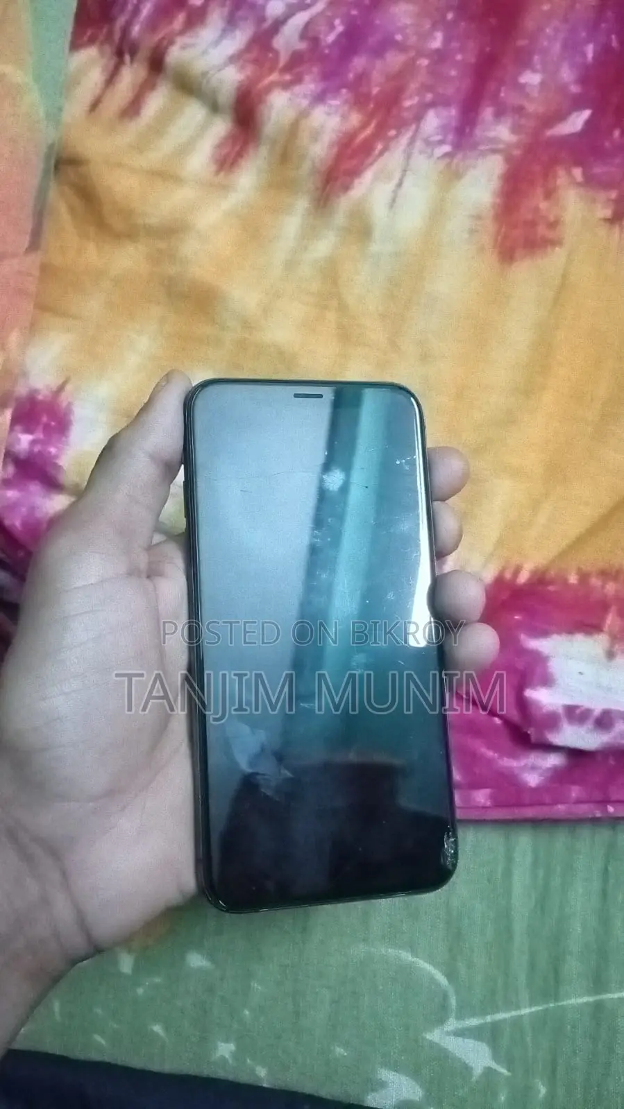 Apple iPhone XS (Used)