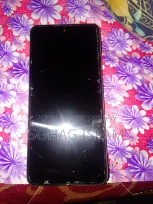 Infinix Smart 8 4+4 64GB Full Fresh (Used)