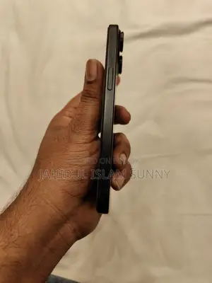 অ্যাপল আইফোন ১৫ ফুল ফ্রেশ (ইউজড)