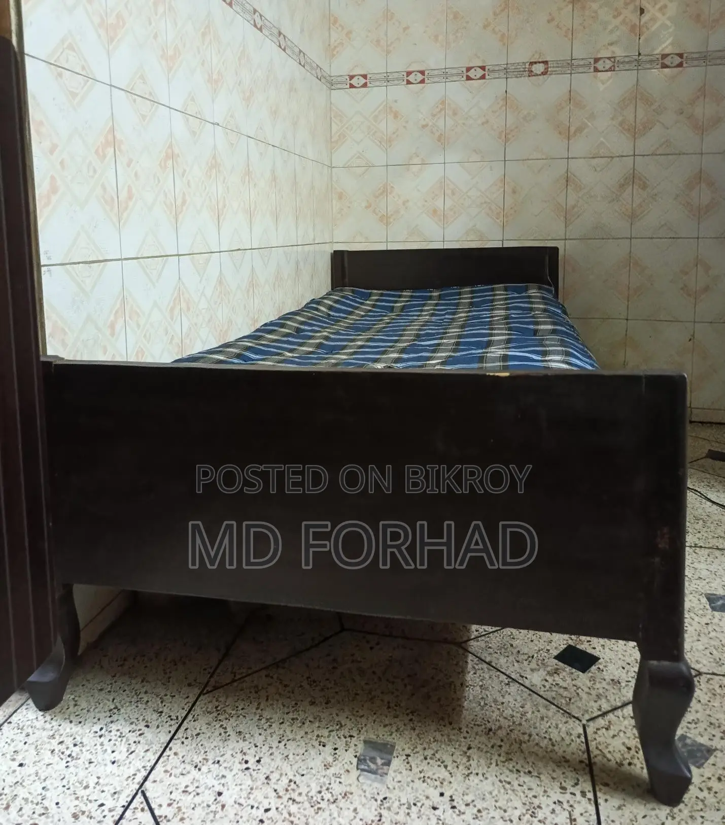 Single Bed ,jajim Soho