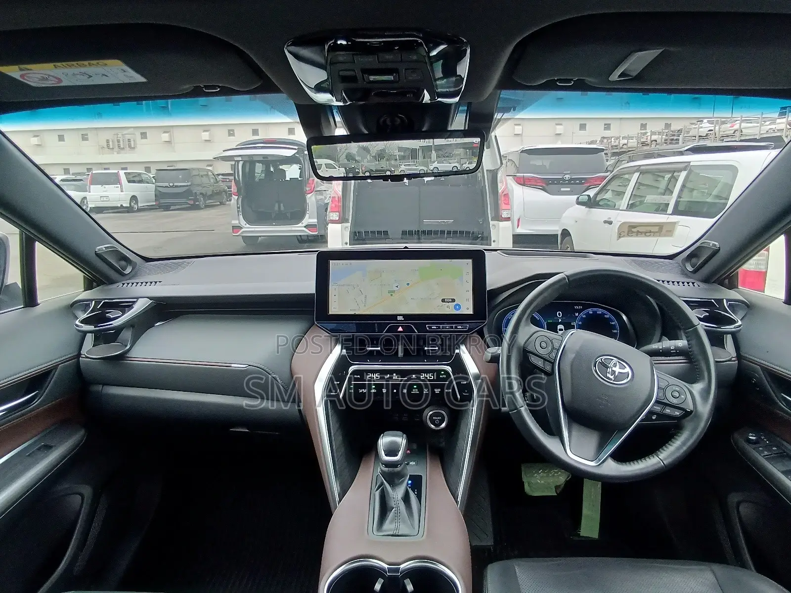 Toyota Harrier Hybrid Z Pearl 2023